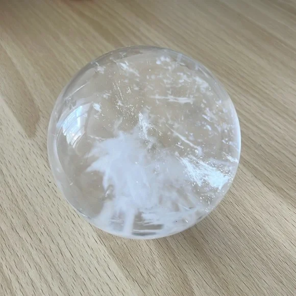 Crystal sphere - Picture 3 of 3
